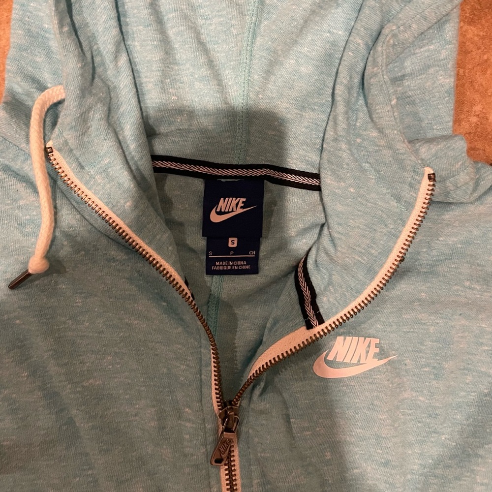 NEW Nike ombré blue hooded jacket - Picture 5 of 6